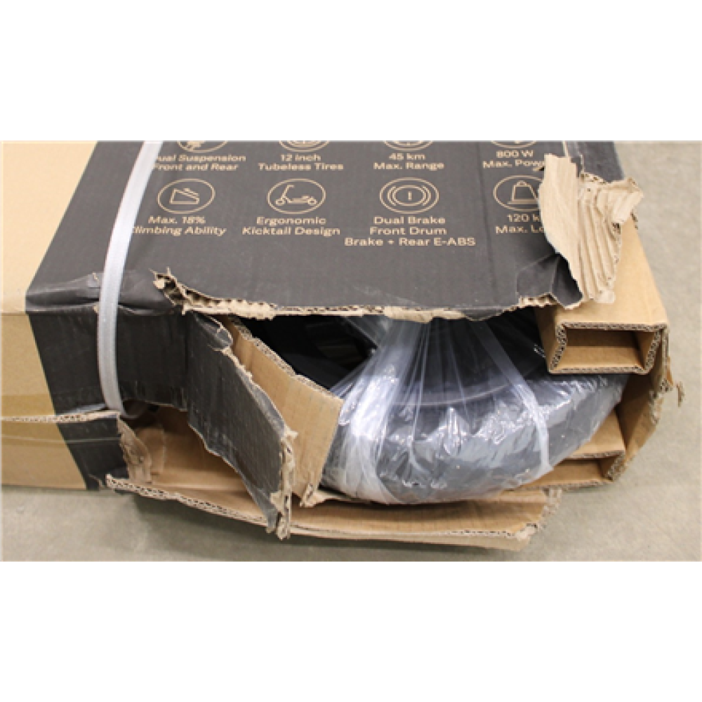 SALE OUT. Xiaomi Electric Scooter 6 GL , Xiaomi 24 month(s) , DAMAGED PACKAGING AND PAINT (FRONT - LEFT AND RIGHT SIDE)