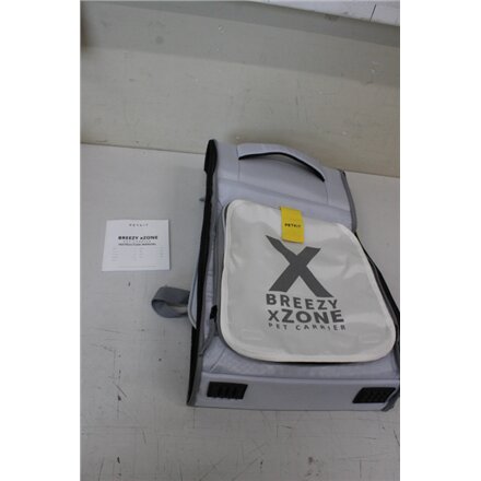 SALE OUT. PETKIT Pet Carrier , BP3 X ZONE , Grey , USED, DIRTY HANDLE