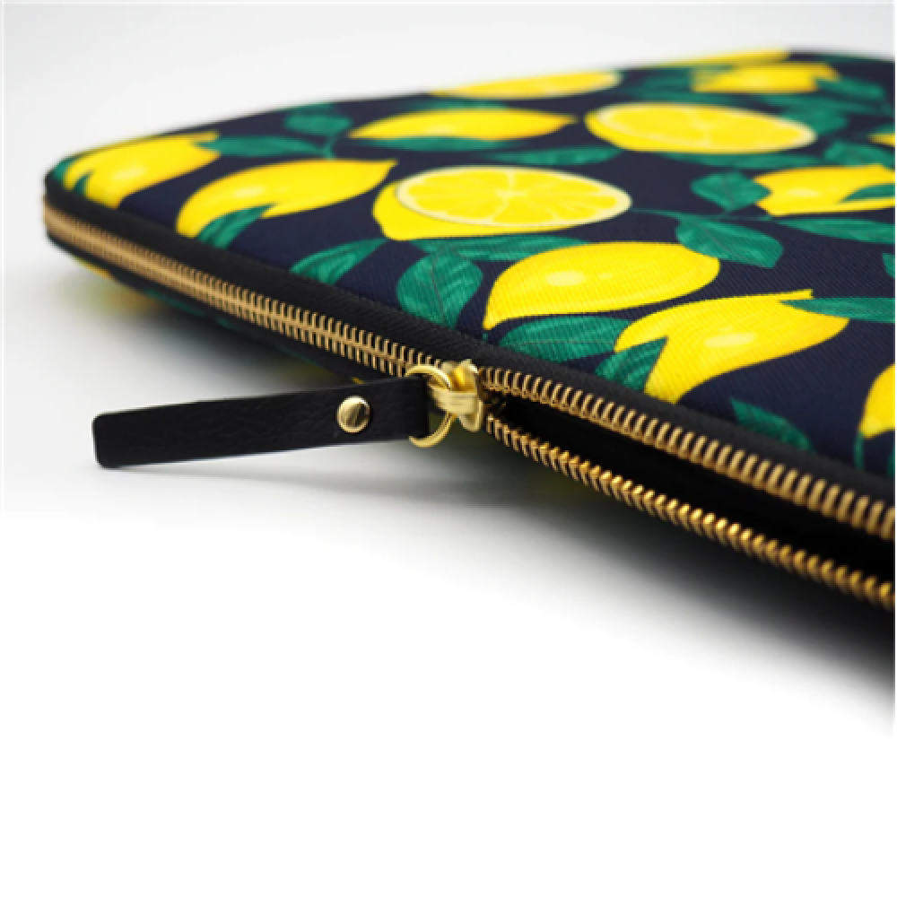 Casyx , SLVS-000002 , Casyx for MacBook , Fits up to size 13 ”/14 , Sleeve , Midnight Lemons , Waterproof