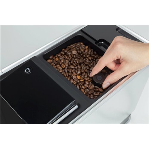 Caso Coffee Machine Café Crema Touch Pump pressure 19 bar, Built-in milk frother, Fully Automatic, 1470 W, Black/Stainless steel