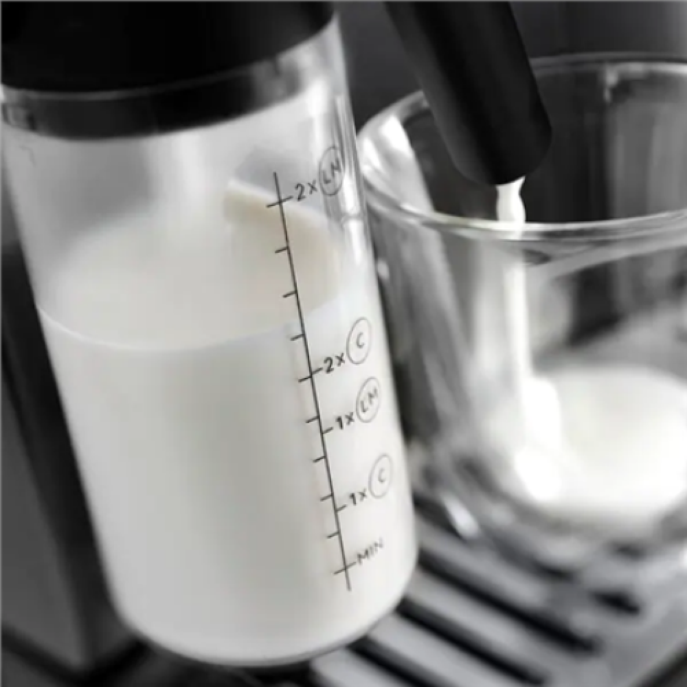 Delonghi , Automatic Coffee Maker , ECAM290.61.B Magnifica Evo , Pump pressure 15 bar , Built-in milk frother , Automatic , 1450 W , Black