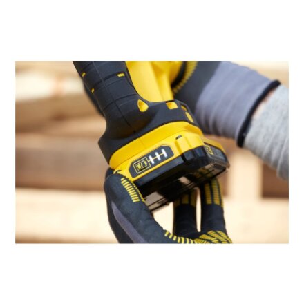 Stanley , 18V V20 Reciprocating Saw - 2 x 2.0Ah Kitbox , SFMCS300D2K-QW , 18 V
