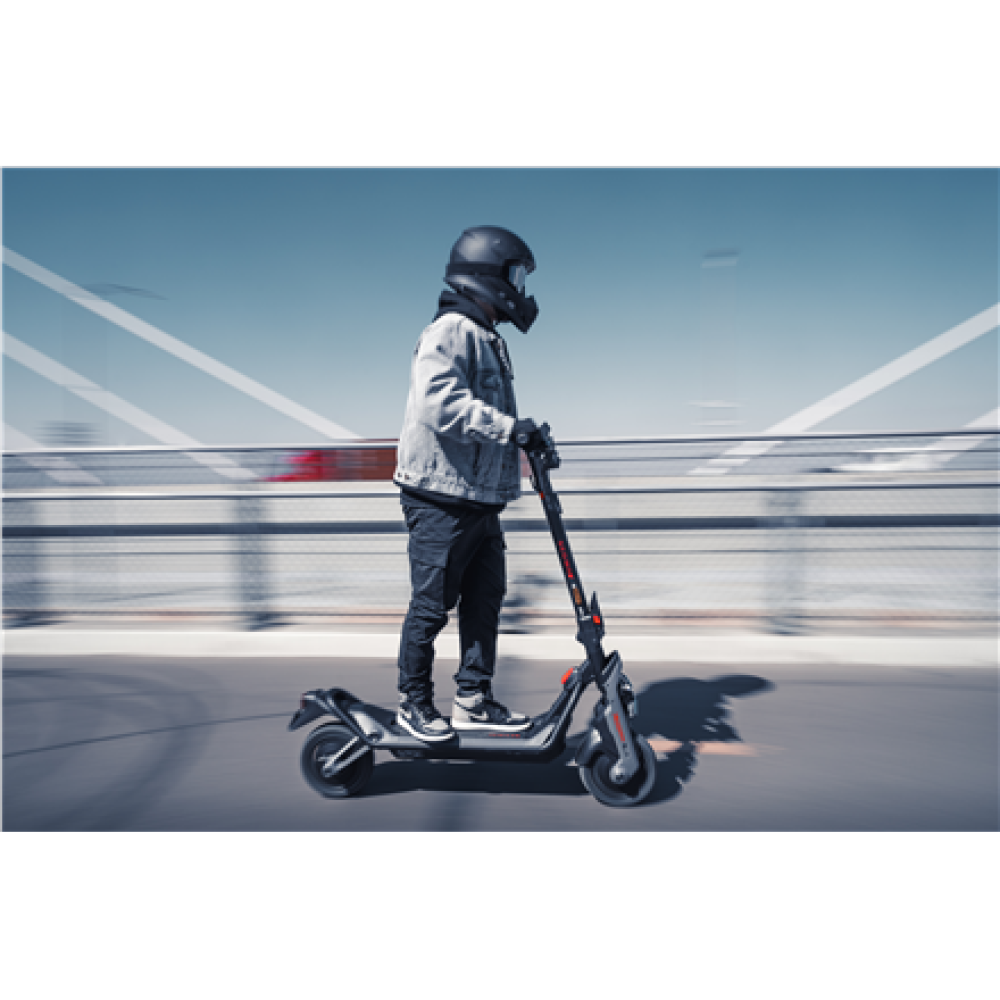 Segway , Superscooter GT3 E , Electric Scooter , Max 2400 W , Up to 25 km/h , 11 , Black and Grey