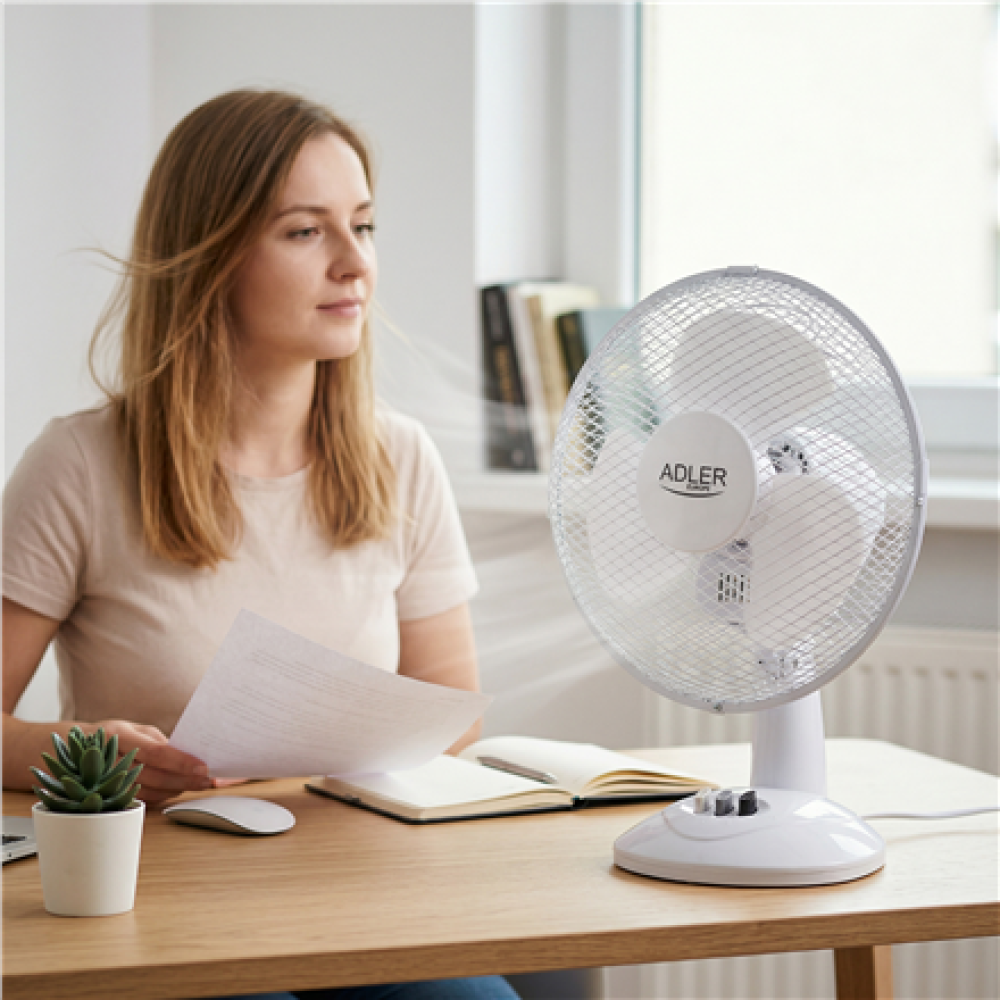 Adler , AD 7302 , Desk Fan , White , Diameter 23 cm , Number of speeds 2 , Oscillation , 22 W