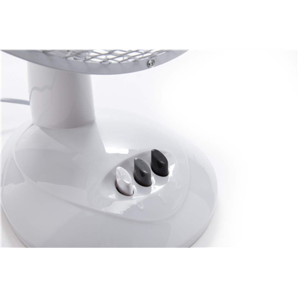 Adler , AD 7302 , Desk Fan , White , Diameter 23 cm , Number of speeds 2 , Oscillation , 22 W