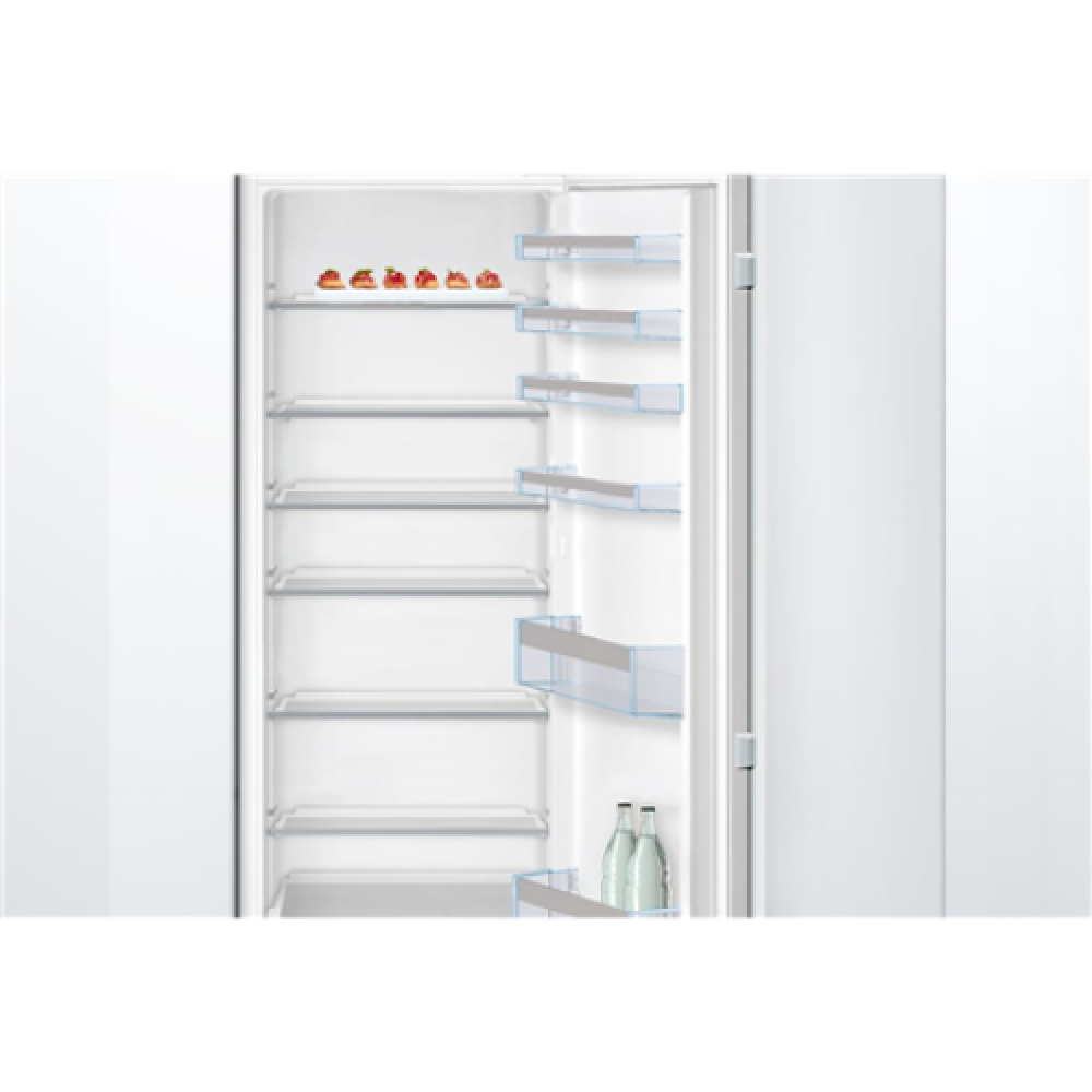 Bosch Serie 4 Refrigerator KIR81VFF0 Energy efficiency class F Built-in Larder Height 177.5 cm Fridge net capacity 319 L 37 dB White