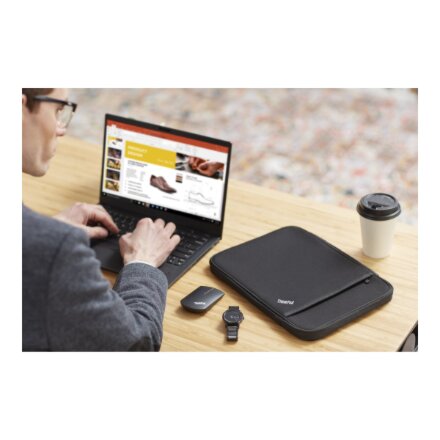 Lenovo , Essential , ThinkPad 15-inch Sleeve , Fits up to size 15.6 , Sleeve , Black
