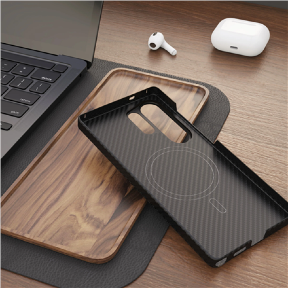Fixed Back cover , Apple , iPhone 17 , Aramid fibers , Black , MagVelar with MagSafe