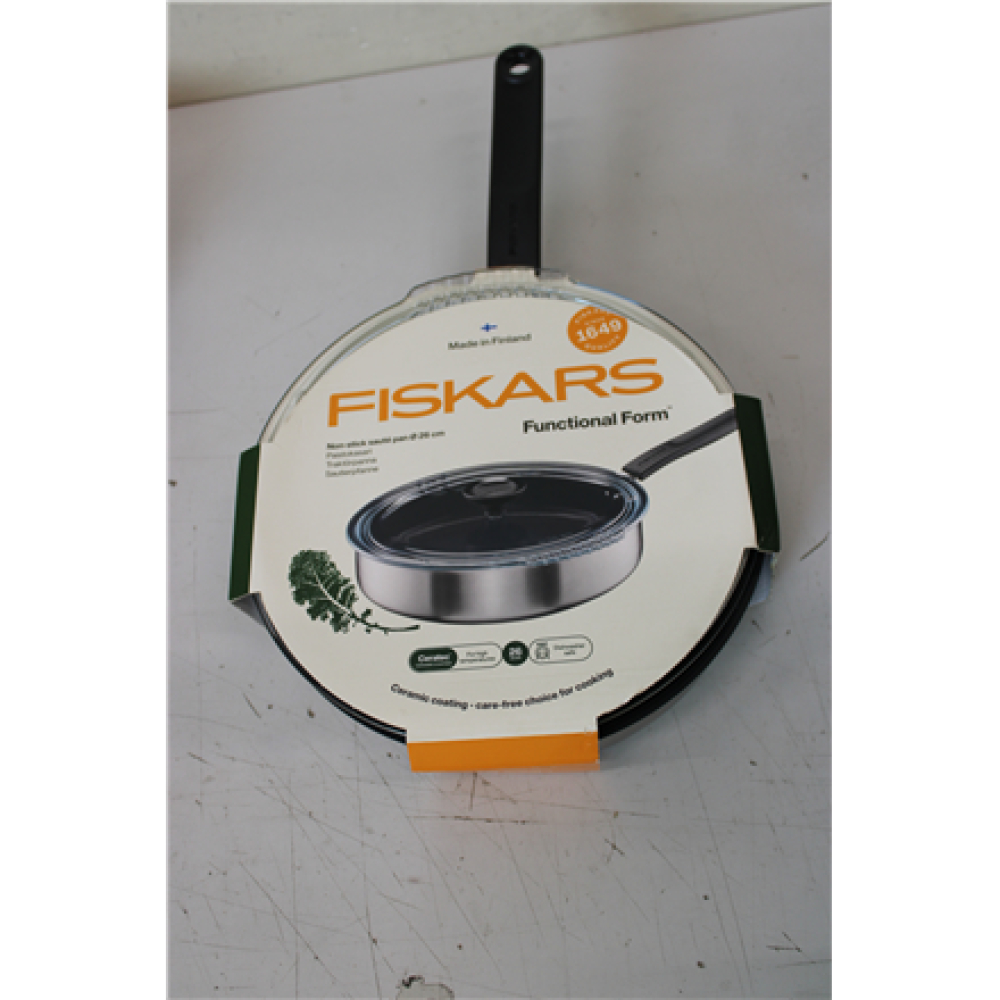 SALE OUT. PAN SAUTE FF 26CM CER COAT W LID 1072314 , Fiskars CHIPPED ENAMEL, SCRATCHED