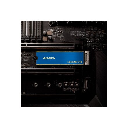 ADATA , LEGEND 710 , 512 GB , SSD form factor M.2 2280 , Solid-state drive interface PCIe Gen3x4 , Read speed 2400 MB/s , Write speed 1800 MB/s