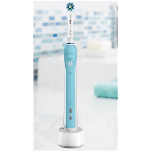 Oral-B Electric Toothbrush Pro 700 CrossAction Rechargeable For adults Number of brush heads included 1 Number of teeth brushing modes 1 Blue/White