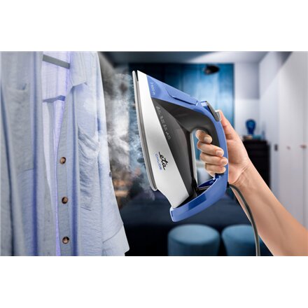 ETA Steam Iron , ETA227690000 Chloe , Steam Iron , 2600 W , Water tank capacity 350 ml , Continuous steam 40 g/min , Silver/Blue