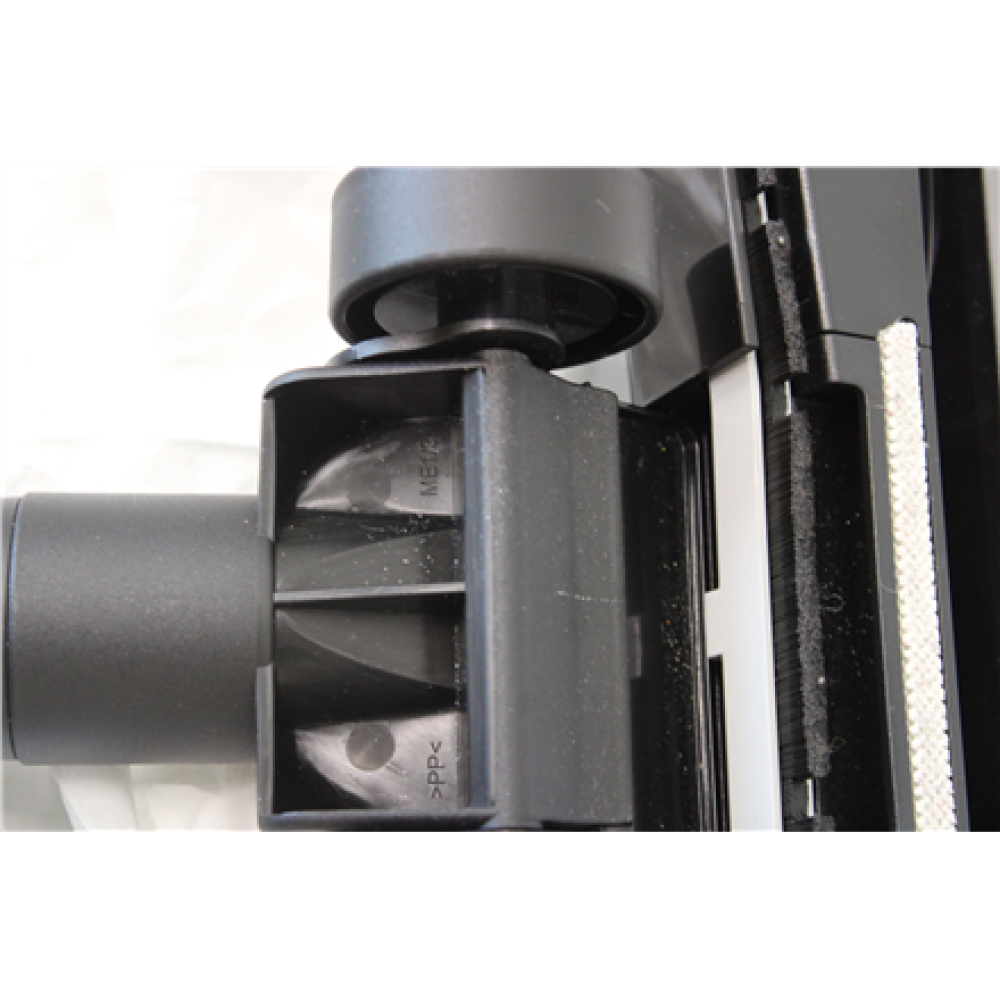 SALE OUT. Philips XD5123/10 Series 5000 Vacuum Cleaner with bag, 900 W, Black , Philips Vacuum Cleaner , XD5123/10 Series 5000 , Bagged , Power 900 W , Dust capacity 4 L , Black , DAMAGED, SCRATCHED