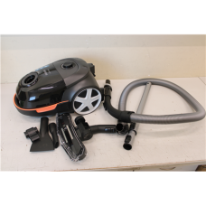 SALE OUT. Philips XD5123/10 Series 5000 Vacuum Cleaner with bag, 900 W, Black , Philips Vacuum Cleaner , XD5123/10 Series 5000 , Bagged , Power 900 W , Dust capacity 4 L , Black , DAMAGED, SCRATCHED