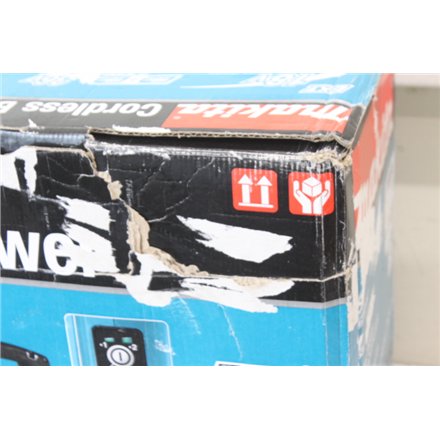 SALE OUT. Makita DUB363PT2V Leaf Blower , Makita DAMAGED PACKAGING