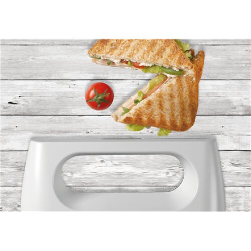Gorenje , Sandwich Maker , SM701GCW , 700 W , Number of plates 1 , Number of pastry 1 , White