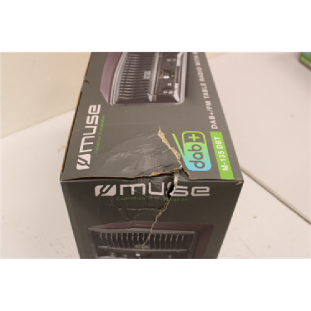 SALE OUT. Muse M-135 DBT Radio with DAB, Bluetooth / NFC, Portable, Black Muse DAB+/FM Table Radio with Bluetooth M-135 DBT Alarm function AUX in Black DAMAGED PACKAGING