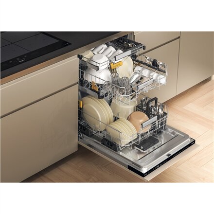 Whirlpool Dishwasher , WH8IC15B4M6LHC0 , Built-in , Width 60 cm , Number of place settings 15 , Number of programs 10 , Energy efficiency class C , Display , Black
