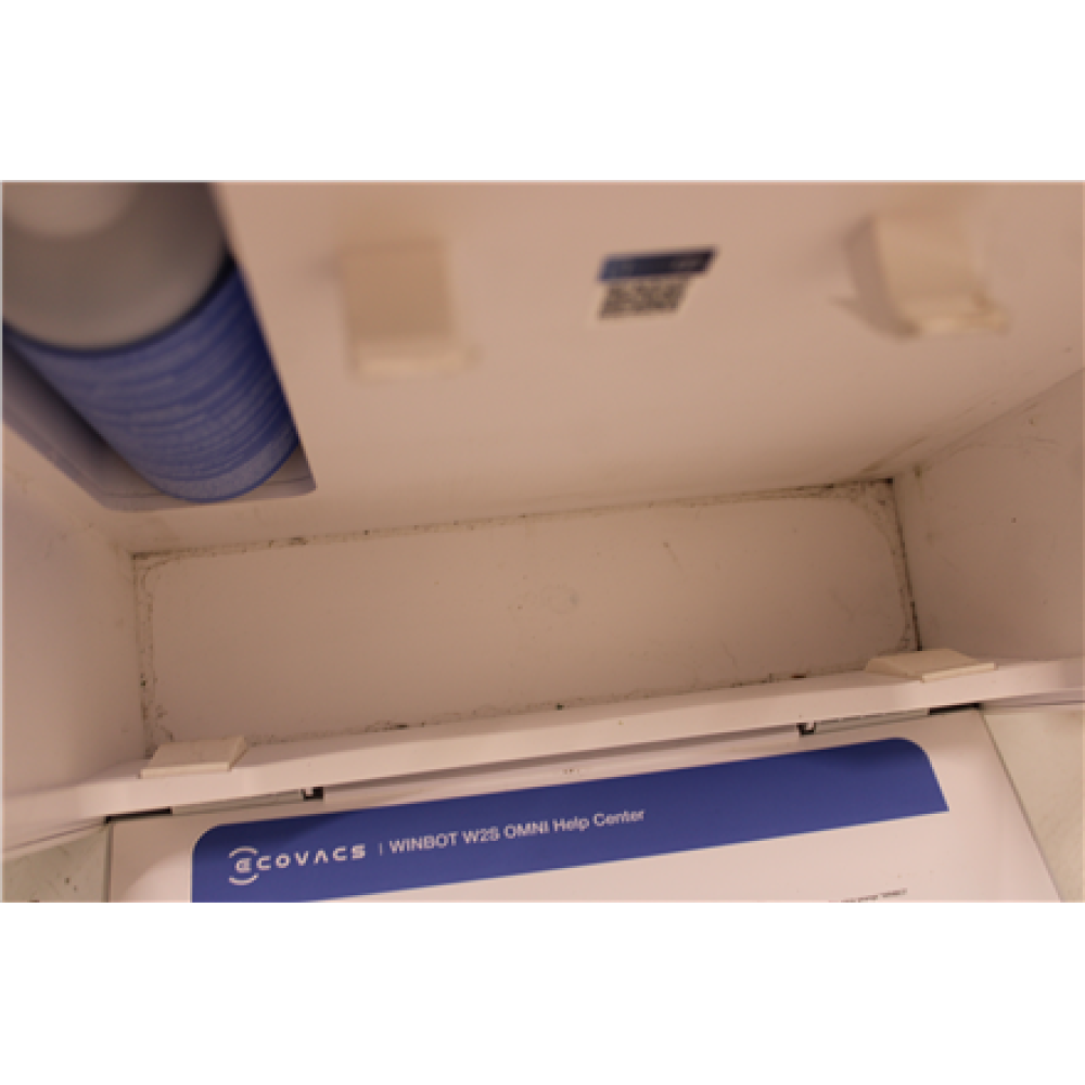 SALE OUT. , Ecovacs Window Cleaning Robot , WINBOT W2S OMNI , Corded , 8000 Pa , White , DAMAGED PACKAGING AND PAINT, MISSING CLEANING BOTTLE. ITEM AND PARTS ARE SCRATCHED, DIRTY