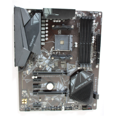 SALE OUT. , Gigabyte USED, REFURBISHED, WITHOUT ACCESSORIES, ONLY BACK PANEL INCLUDED