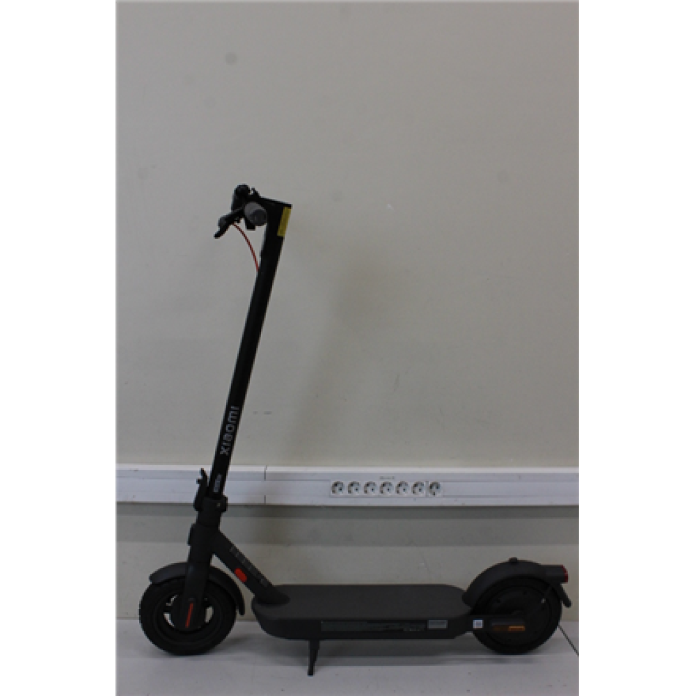 SALE OUT. , Xiaomi Electric Scooter 4 Pro (2nd Gen) , 400 W , 25 km/h , 10 , 6 month(s) , DEMO, MISSING INNER PACKAGING
