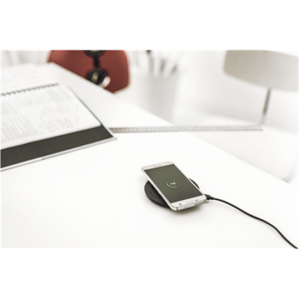 Acme , CH302 , Wireless charger