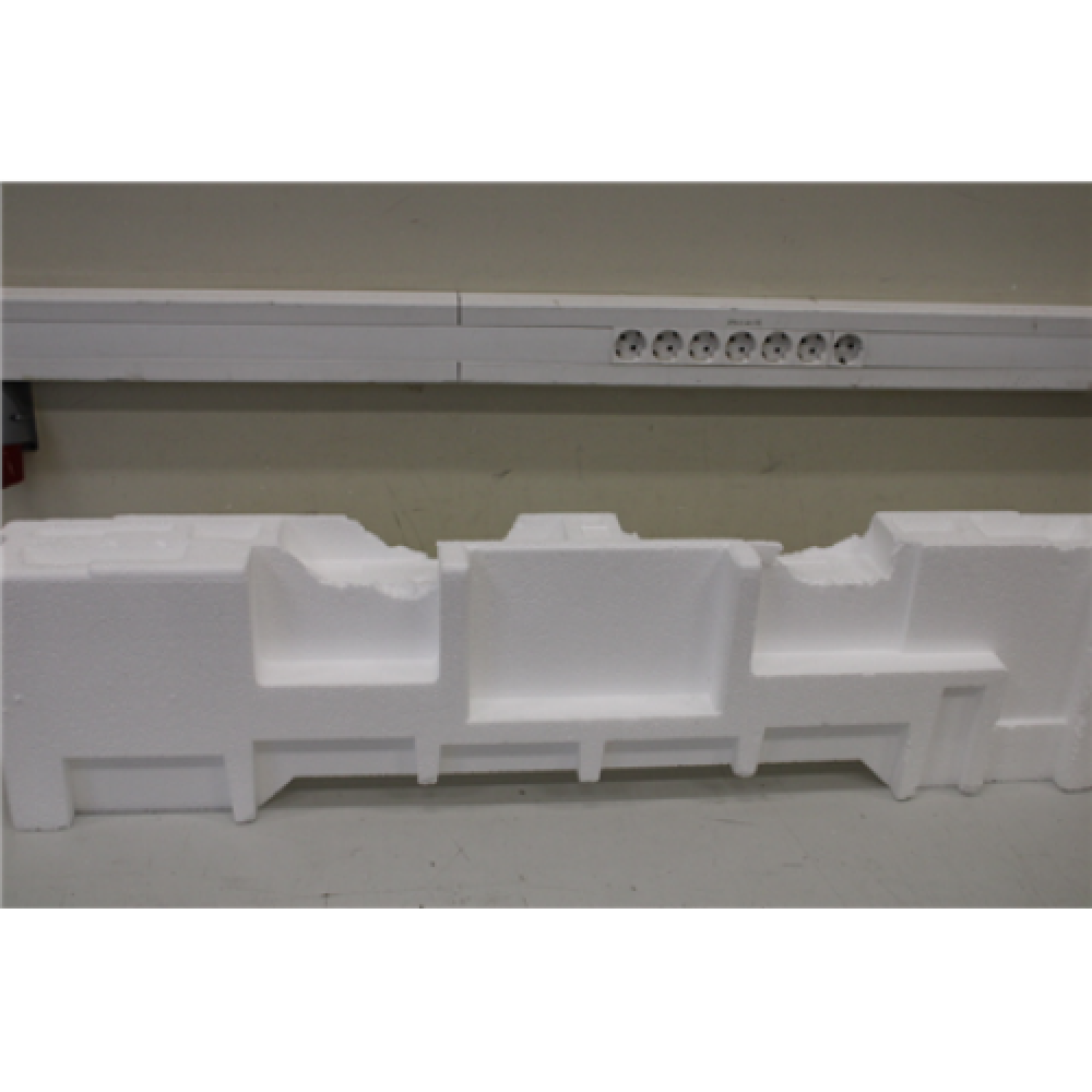 SALE OUT. Philips 48OLED707/12 48 (121cm) 4K UHD OLED Android TV Philips 4K UHD OLED Android TV 48OLED707/12 48 (121 cm), Smart TV, Android, 4K UHD OLED, 3840 x 2160, Wi-Fi, USED AS DEMO