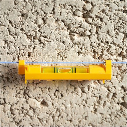 Stanley STHT47312-0 30M 3:1 Comfort Grip Reel Kit With Blue Chalk and Line Level