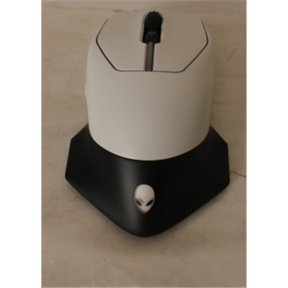 SALE OUT. Dell Mouse Alienware 610M Wired / Wireless Gaming Mouse - AW610M (Lunar Light), UNPACKED, USED, SCRATCHED ON BACK , Dell , Alienware , AW610M , Wireless wired optical , Gaming Mouse , Lunar Light , UNPACKED, USED, SCRATCHED ON BACK , 2 year(s)