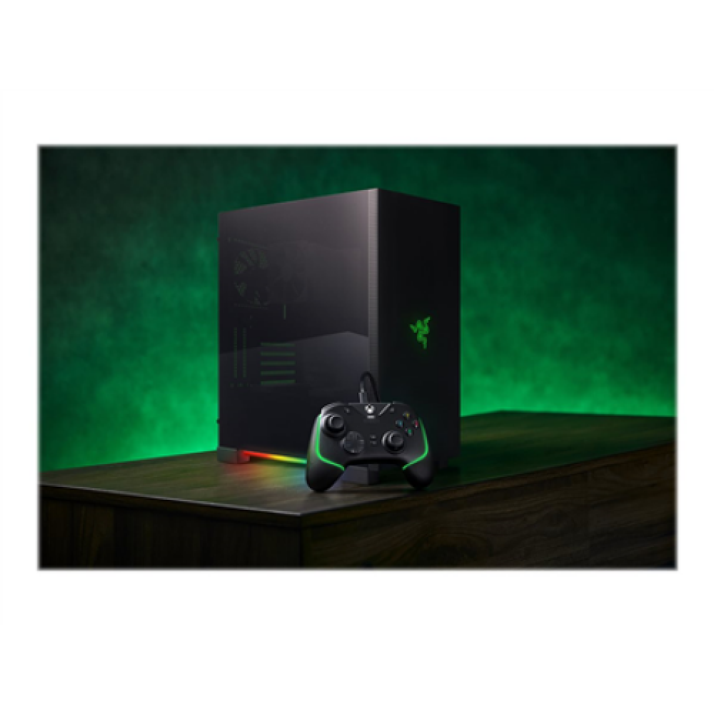 Razer Wolverine V2 Chroma Wired Gaming controller