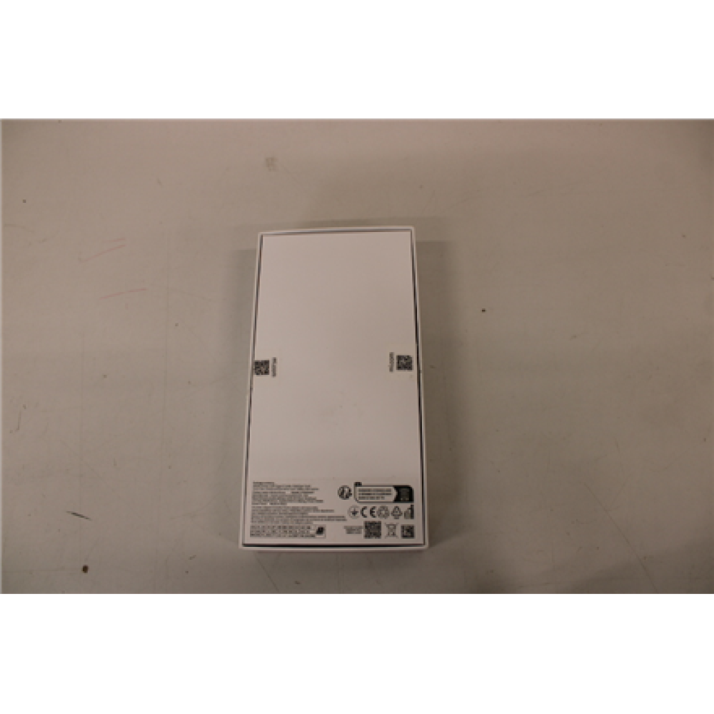 SALE OUT. Xiaomi Redmi 13C (Midnight Black) DS 6.74“ IPS LCD 720x1600/2.0GHz&1.8GHz/128GB/4GB RAM/MIUI 14/microSDXC/WiFi,BT/4G DENT ON BACK , Xiaomi , USED AS DEMO, SCRATCHES ON BACK