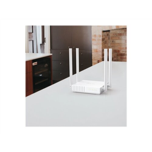 TP-LINK , Dual Band Router , Archer C24 , 802.11ac , 300+433 Mbit/s , 10/100 Mbit/s , Mesh Support No , MU-MiMO Yes , No mobile broadband , Antenna type 4xFixed