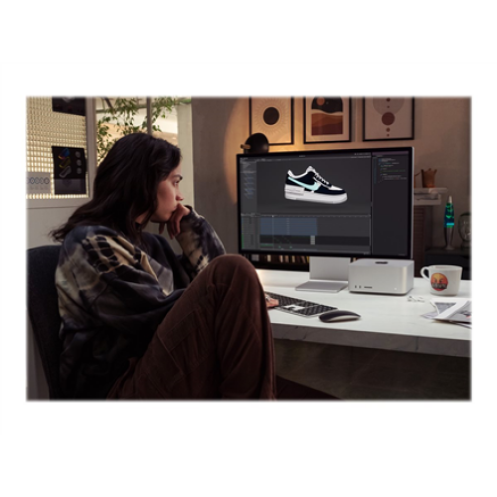 Apple , Mac , Studio , Desktop , Apple M2 Max , Internal memory 32 GB , Solid-state drive capacity 512 GB , M2 Max 30-core GPU , No Optical Drive , Keyboard language No keyboard , macOS , Warranty 12 month(s)