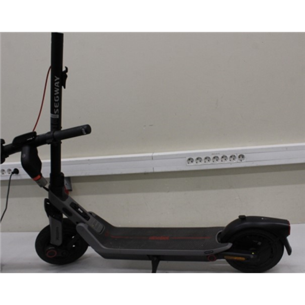 SALE OUT. Ninebot by Segway eKickScooter E3 Pro E , Segway E3 Pro E , eKickScooter , 800 W , Up to 25 km/h , 10 , 24 month(s) , Silver and Gray , USED, DIRTY, SCRATCHED