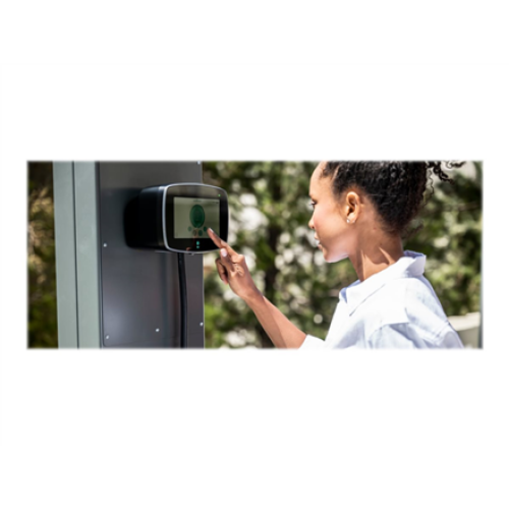 Wallbox , Commander 2 Electric Vehicle charger, 7 meter cable Type 2 , 22 kW , Wi-Fi, Bluetooth, Ethernet, 4G (optional) , Premium feel charging station equiped with 7” Touchscreen for Public and Private charging scenarios. Like all other Wallbox models i