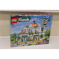 SALE OUT. CONSTRUCTOR LEGO FRIENDS 42621 , LEGO DAMAGED PACKAGING
