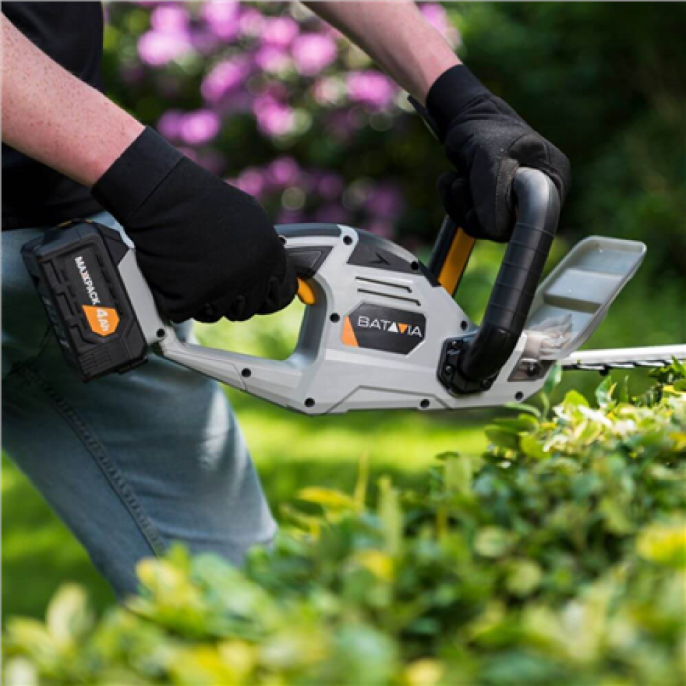 Batavia B.V. 18V Cordless Hedge Trimmer 560mm , Trimmer