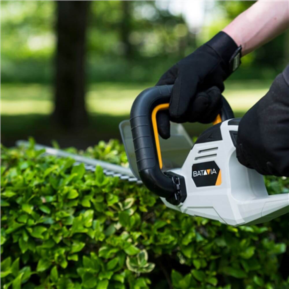 Batavia B.V. 18V Cordless Hedge Trimmer 560mm , Trimmer