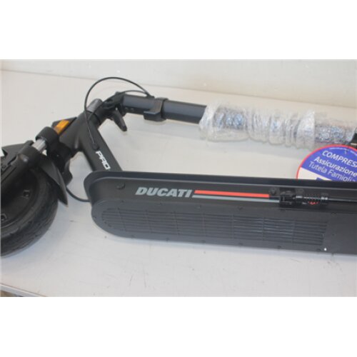 SALE OUT. , Ducati branded , Electric Scooter PRO-II EVO , 350 W , 6-25 km/h , 10 , 6 month(s) , Black , USED, REFURBISHED, SCRATCHED