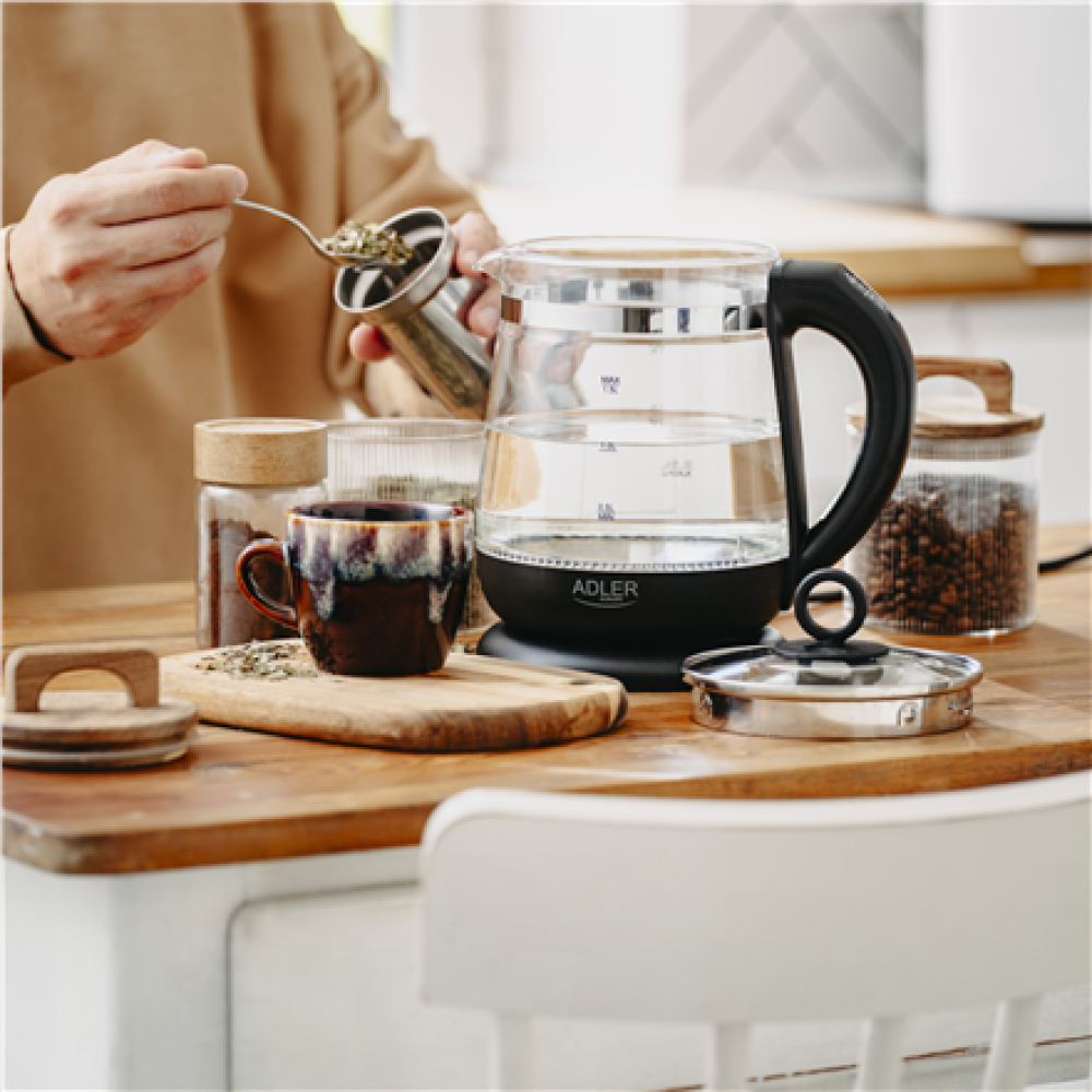 Adler Kettle , AD 1299 , Electric , 2200 W , 1.5 L , Glass , 360° rotational base , Black