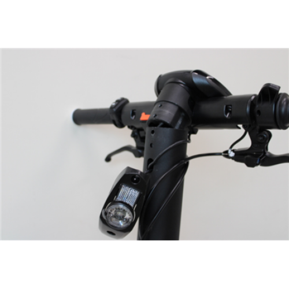 SALE OUT. Ducati Electric Scooter PRO-III With Turn Signals, Black , Ducati branded , Electric Scooter PRO-III With Turn Signals , 350 W , 25 km/h , 10 , Black , 22 month(s)