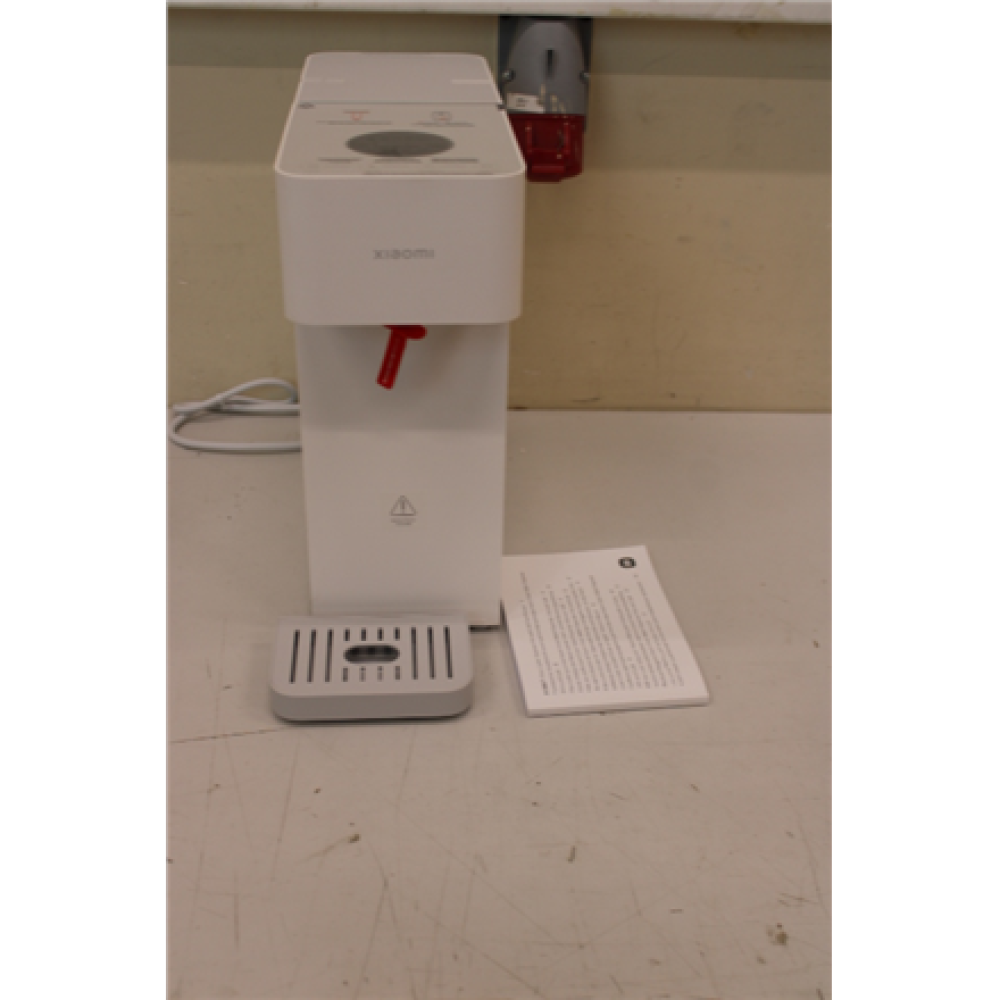 SALE OUT. Xiaomi Smart Water Dispenser (Hot and Cold) EU , Xiaomi , Smart Water Dispenser (Hot and Cold) EU , 2250 W , 3 L , Plastic , White , DEMO