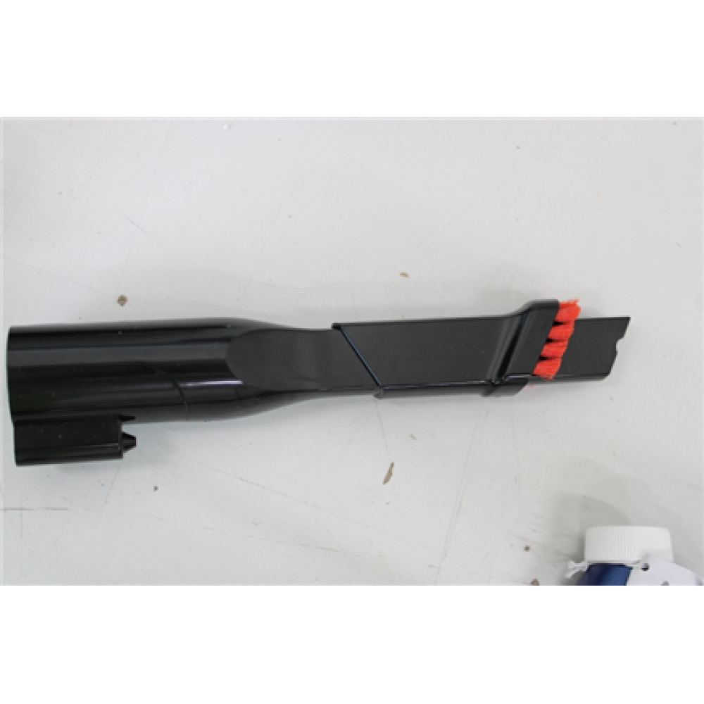 SALE OUT. , Bissell , MultiClean Spot & Stain SpotCleaner Vacuum Cleaner , 4720M , Handheld , 330 W , Black/Red , Warranty 23 month(s) , NO ORIGINAL PACKAGING, LIQUID LEAKED, SCRATCHED CORPUS AND TIPS