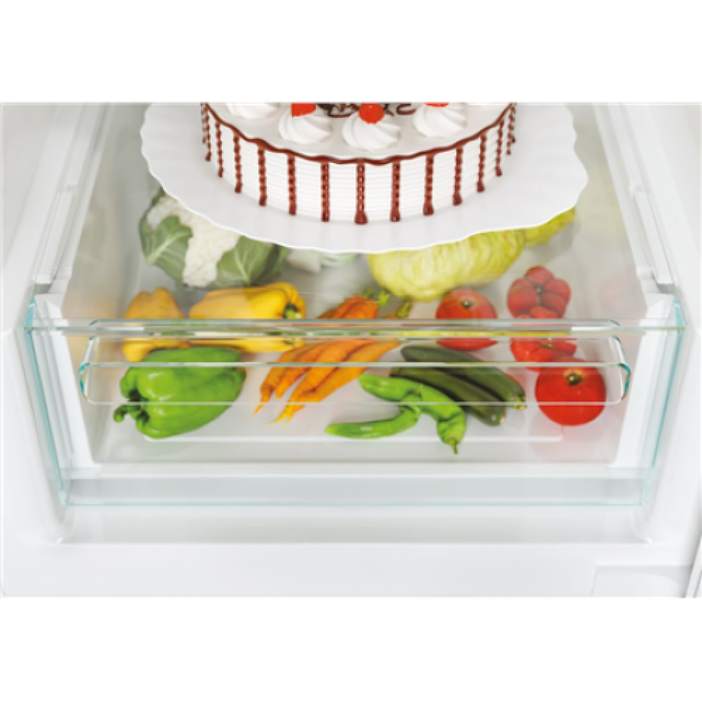 Candy Refrigerator CCE3T618FW Energy efficiency class F, Free standing, Combi, Height 185 cm, No Frost system, Fridge net capacity 223 L, Freezer net capacity 119 L, Display, 39 dB, White