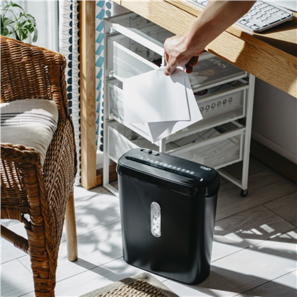 Paper Shredder , AD 1039 , Black , 8 L , 70 dB , Strip-cut