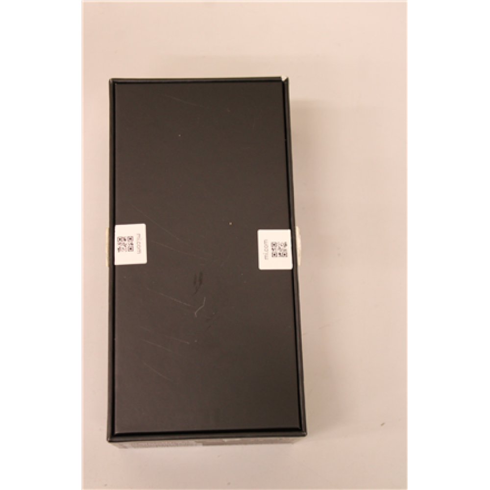 SALE OUT. , Xiaomi , 15 Ultra , Silver Chrome , 6.73 , LTPO AMOLED , 1440 x 3200 pixels , Qualcomm , Snapdragon , Internal RAM 16 GB , 512 GB , 802.11 a/b/g/n/ac/6e/7 , Dual SIM , Main camera resolution 200+50+50+50 MP , Secondary camera resolution 32 MP 