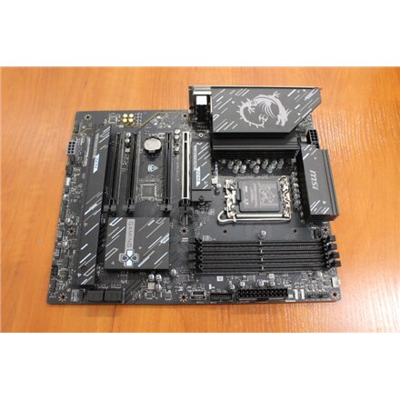 SALE OUT. , MSI Z890 GAMING WIFI , Processor family Intel , Processor socket LGA1851 , DDR5 , Supported hard disk drive interfaces M.2, SATA , Number of SATA connectors 4 , USED, REFURBISHED, WITHOUT ACCESSORIES, ONLY ANTENNA AND BACK PANEL INCLUDED
