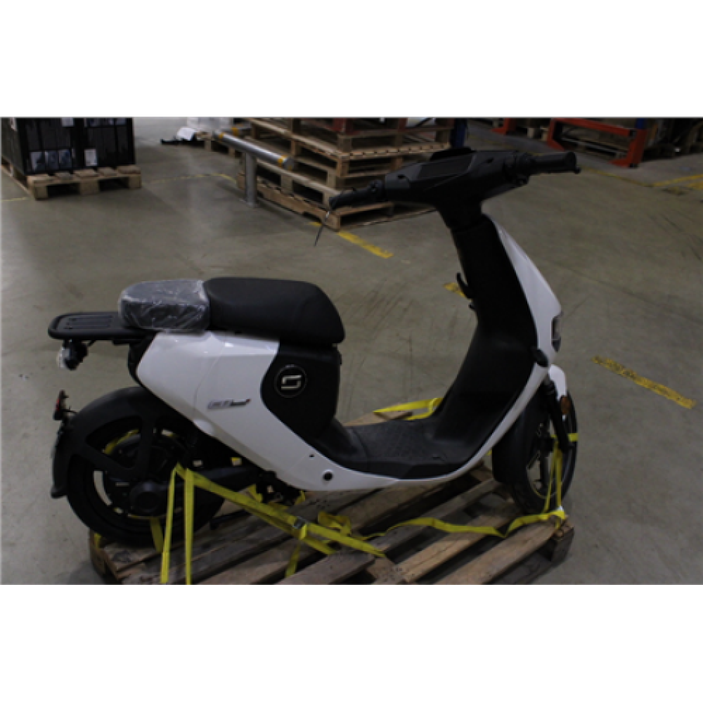 SALE OUT. SUPER SOCO Electric Scooter CU Mini, White, L1e / USED AS DEMO, SCRATCHED, WITHOUT ORIGINAL PACKAGING SUPER SOCO CUmini White, L1e, Max speed 45 km/h, Distance per battery charge (max) 70 km, Warranty 24 month(s), Mileage warranty 20000 km