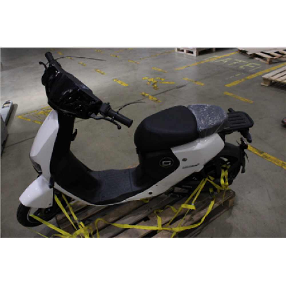 SALE OUT. SUPER SOCO Electric Scooter CU Mini, White, L1e / USED AS DEMO, SCRATCHED, WITHOUT ORIGINAL PACKAGING SUPER SOCO CUmini White, L1e, Max speed 45 km/h, Distance per battery charge (max) 70 km, Warranty 24 month(s), Mileage warranty 20000 km