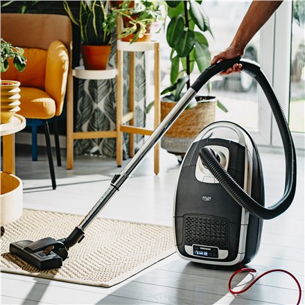 Adler Vacuum Cleaner , AD 7069 , Bagged , Power 3200 W , Dust capacity 3.5 L , Black